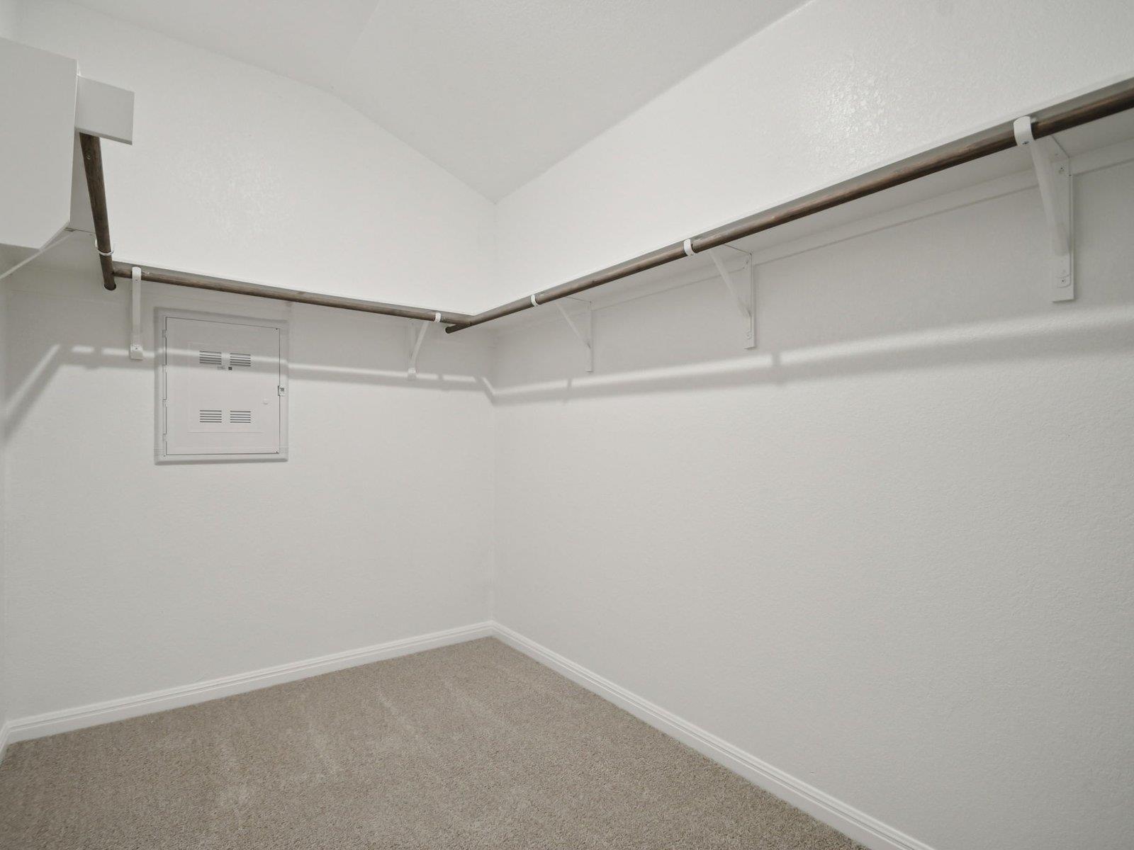 121 Rock Daisy Trl, Hutto, TX 78634