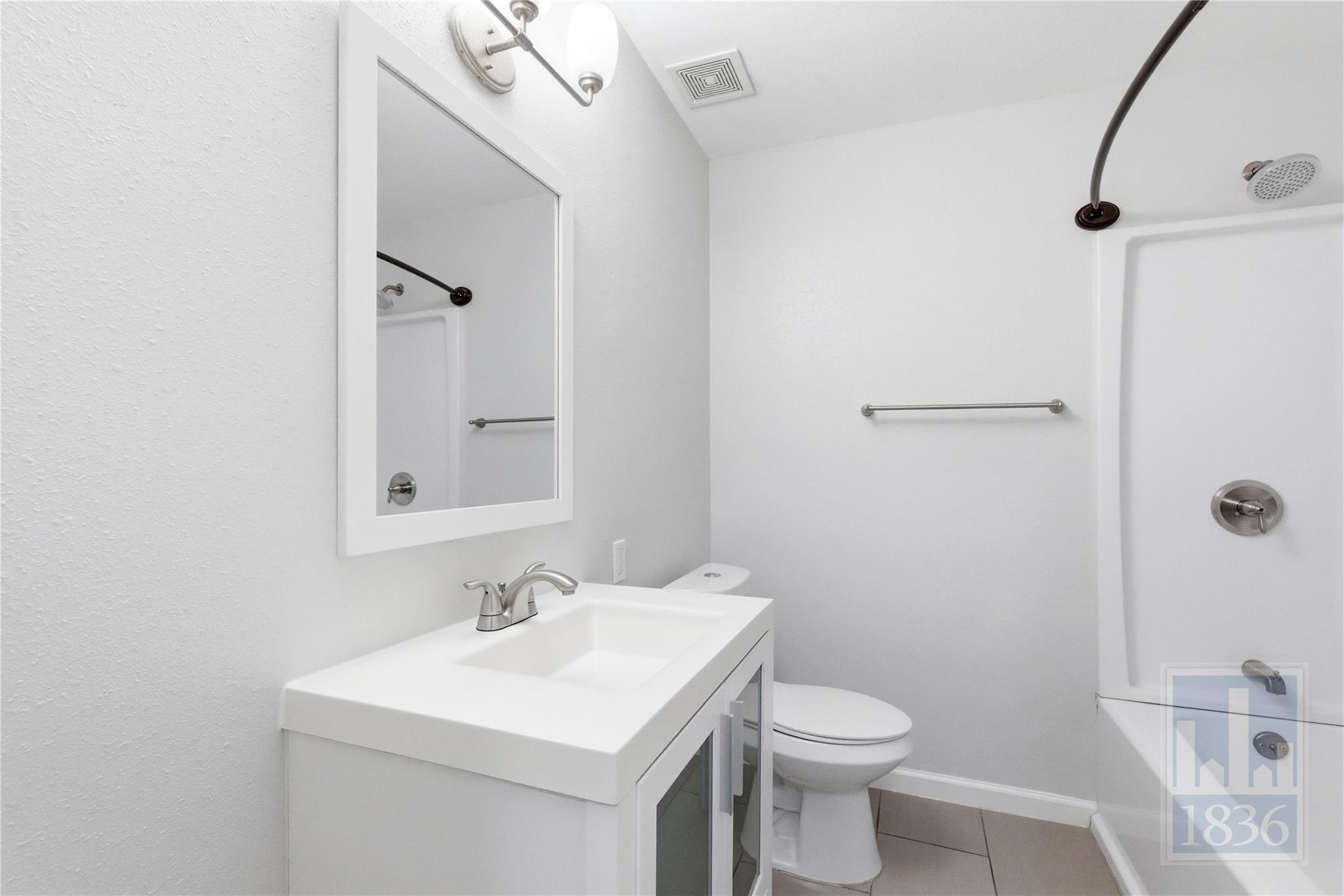 3820 Southway Dr # C, Austin, TX 78704