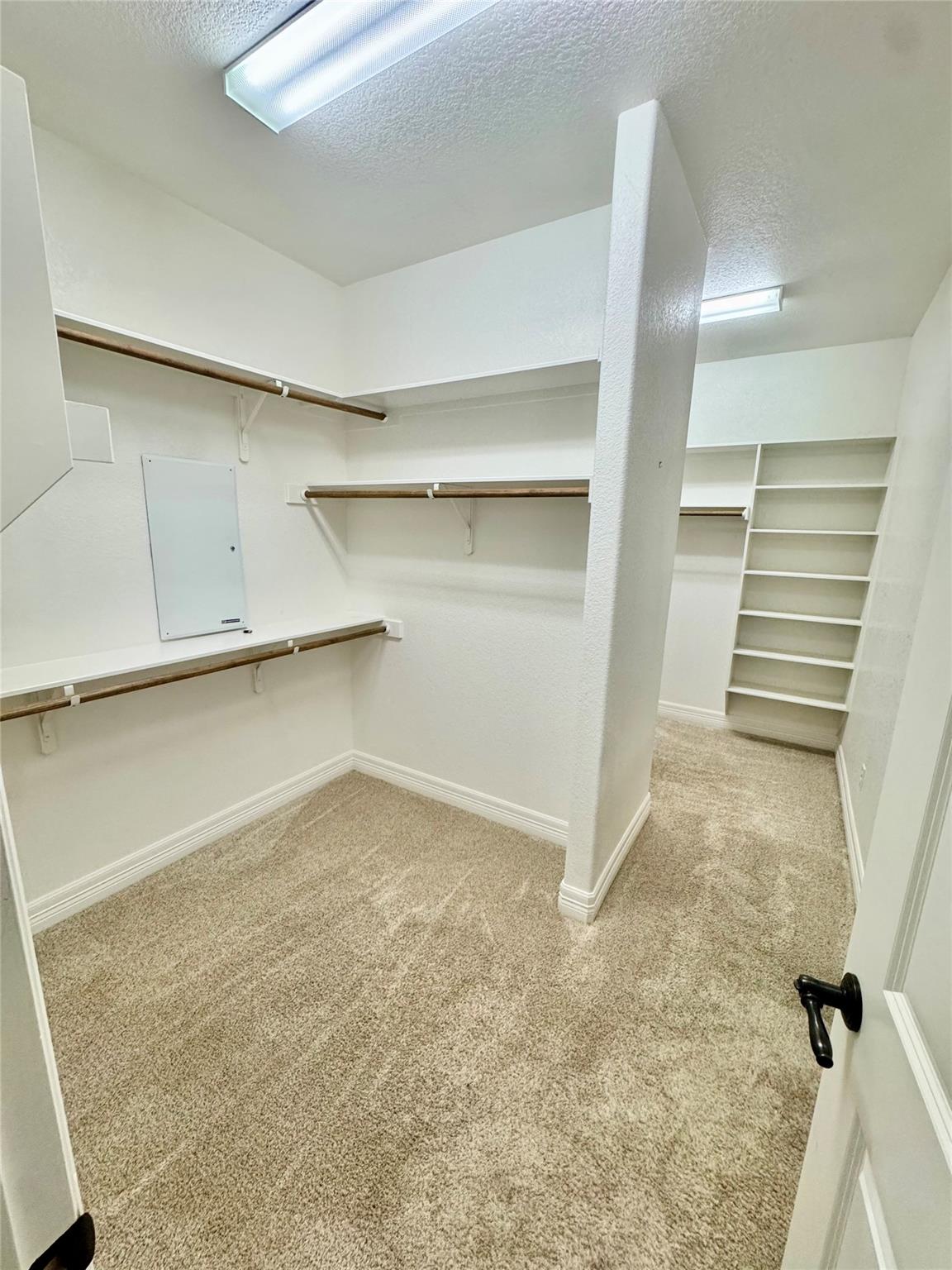 217 San Gabriel Hideaway Cv, Liberty Hill, TX 78642