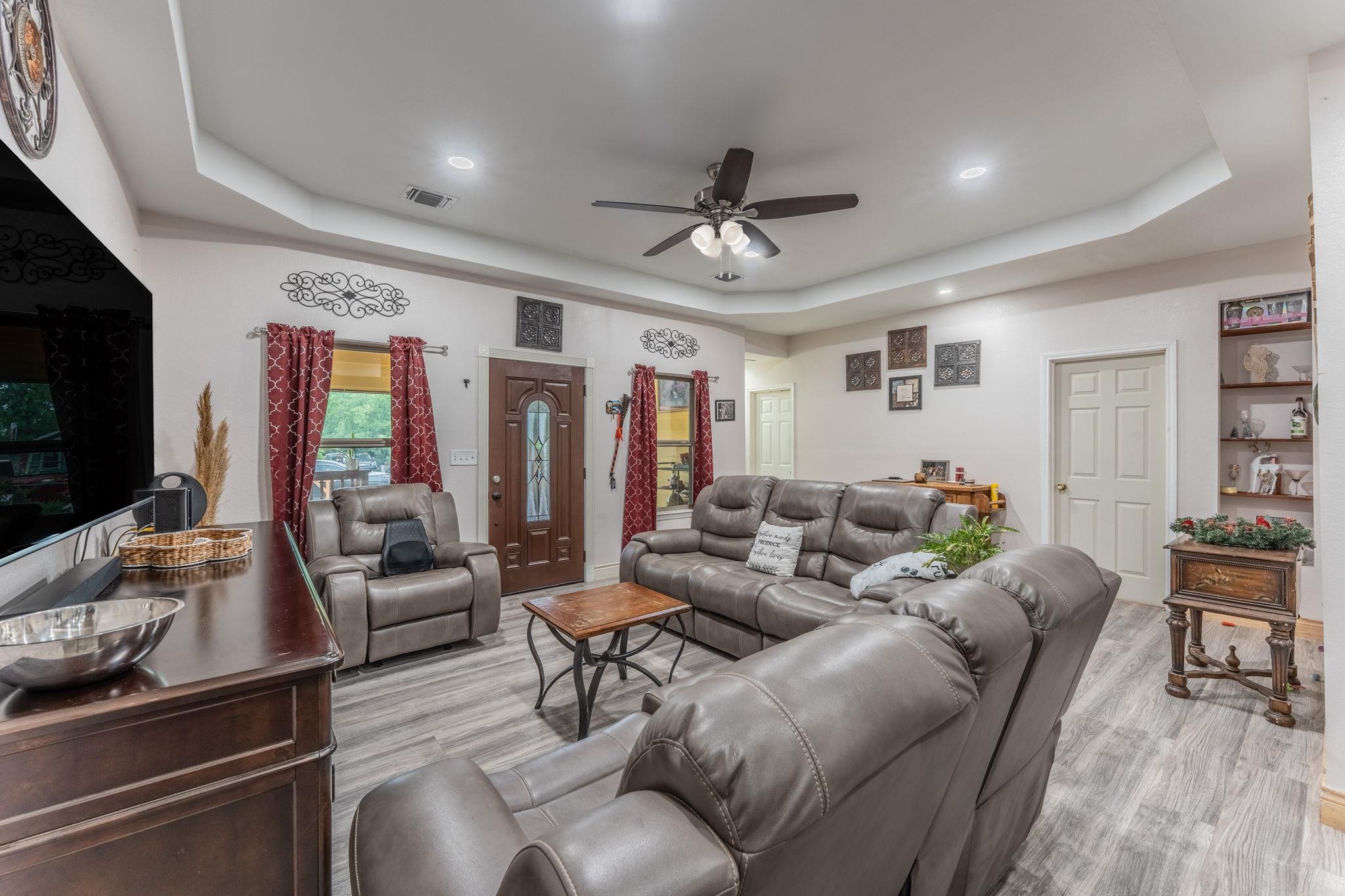 1659 Amanda St, San Antonio, TX 78210