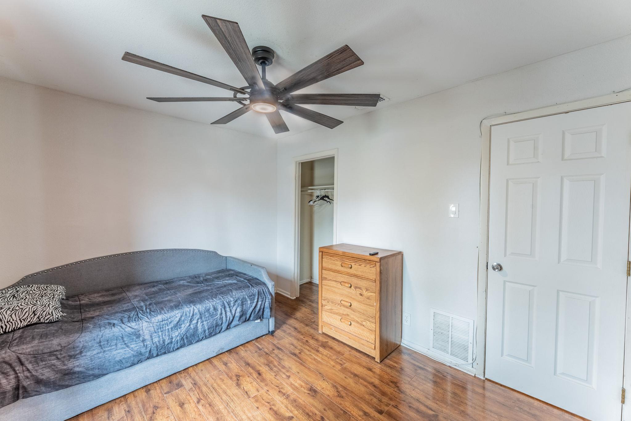 1659 Amanda St, San Antonio, TX 78210