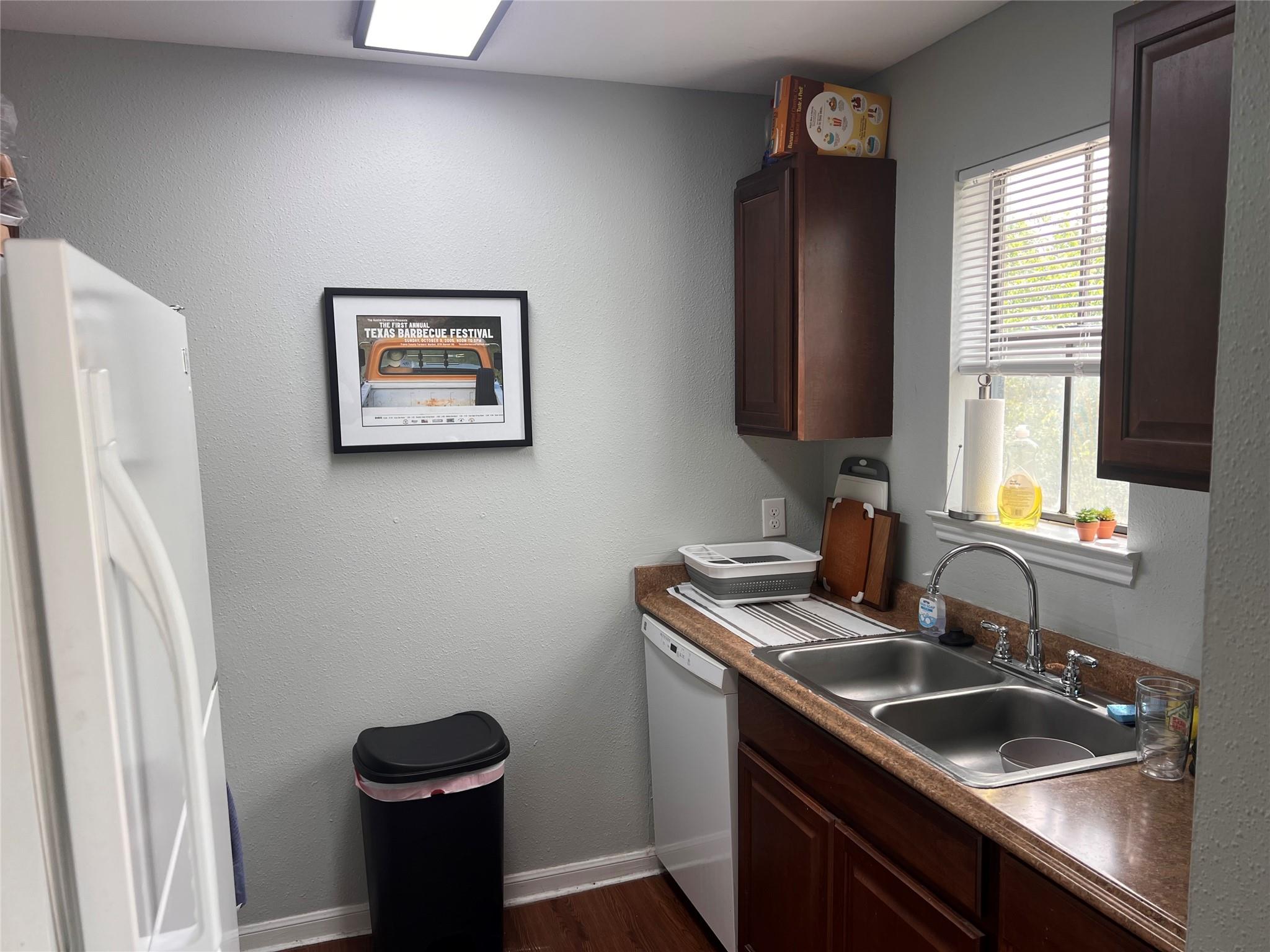 712 W 21st St # 205, Austin, TX 78705