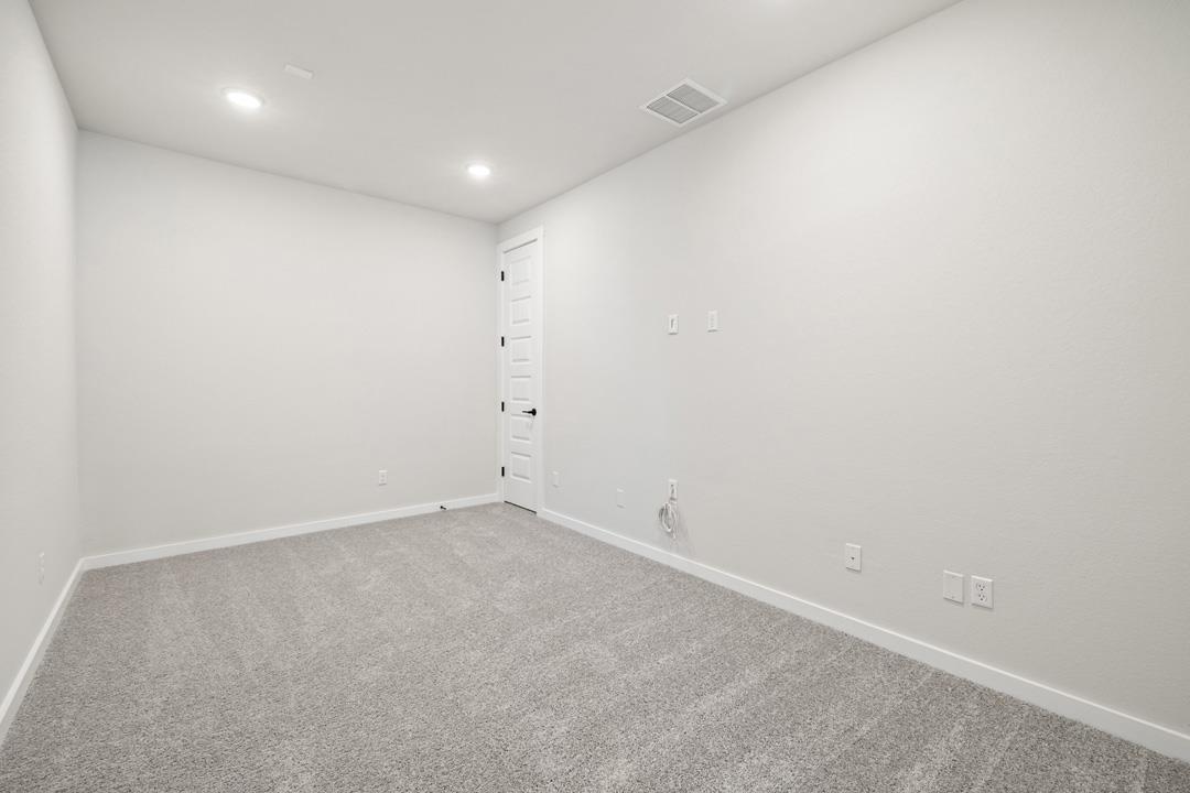 136 Old Woods Road, Liberty Hill, TX 78642