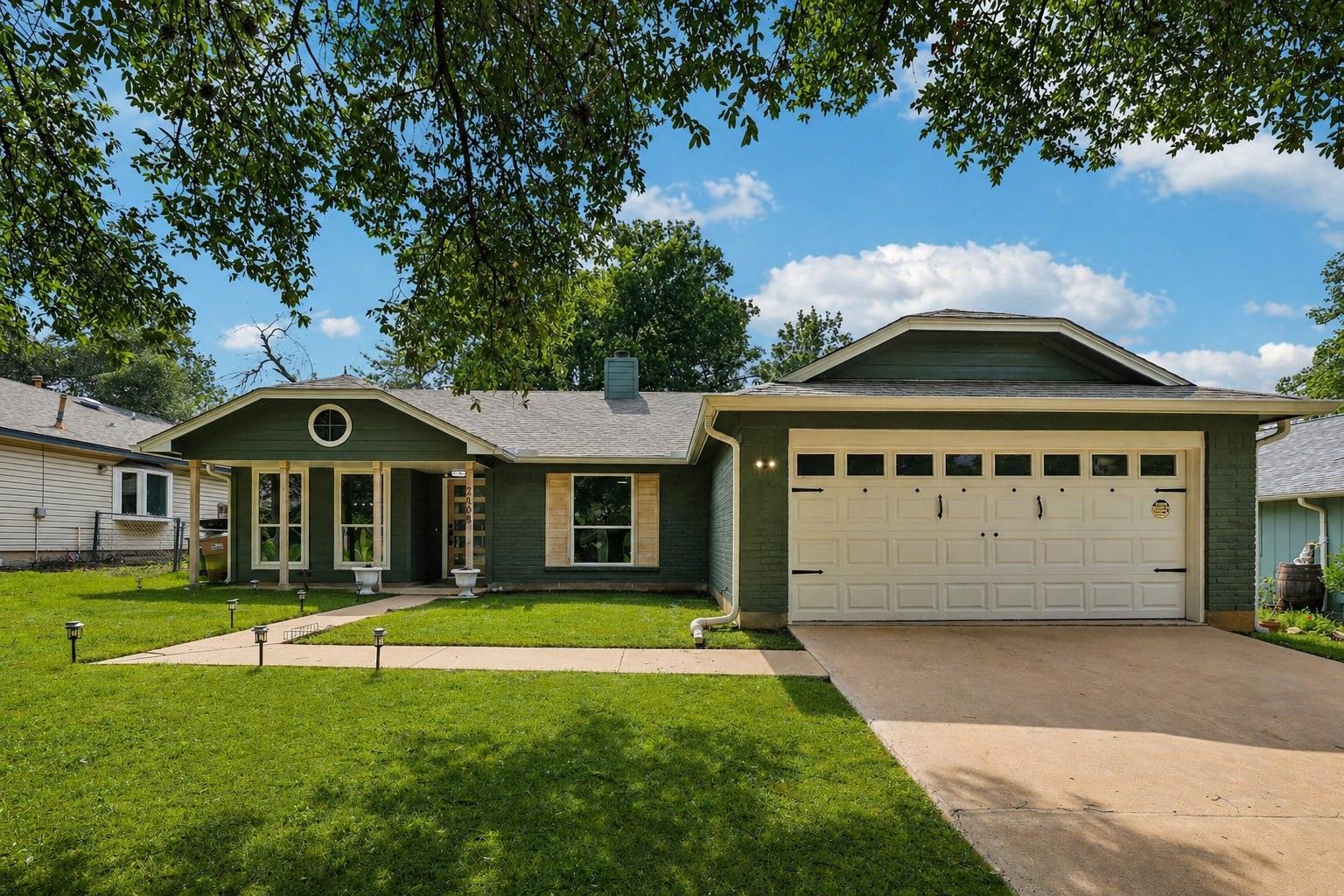 2605 Market Garden Ln, Austin, TX 78745