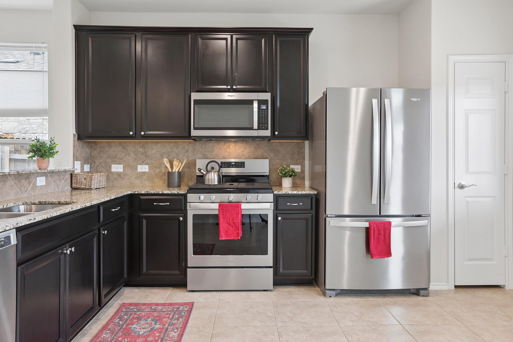 242 Cascata Way, Liberty Hill, TX 78642