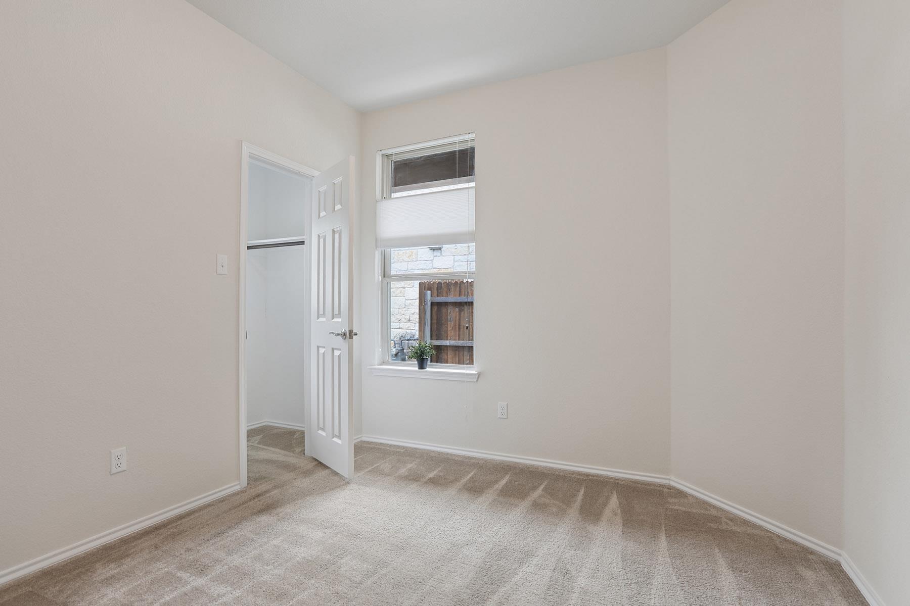 242 Cascata Way, Liberty Hill, TX 78642