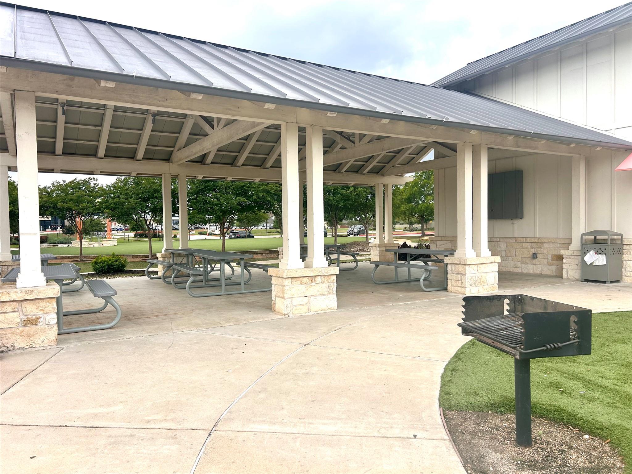 242 Cascata Way, Liberty Hill, TX 78642