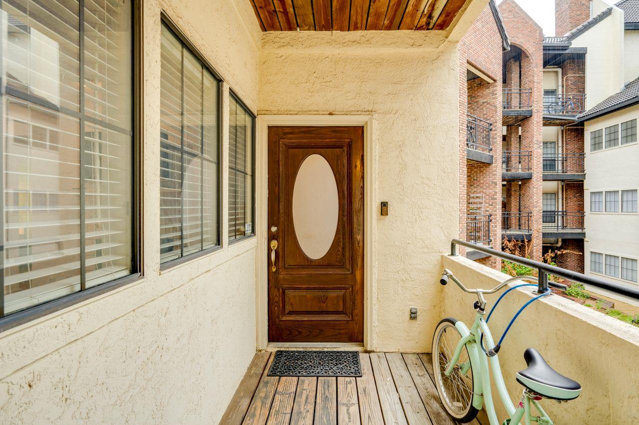 3001 Cedar St # A-205, Austin, TX 78705