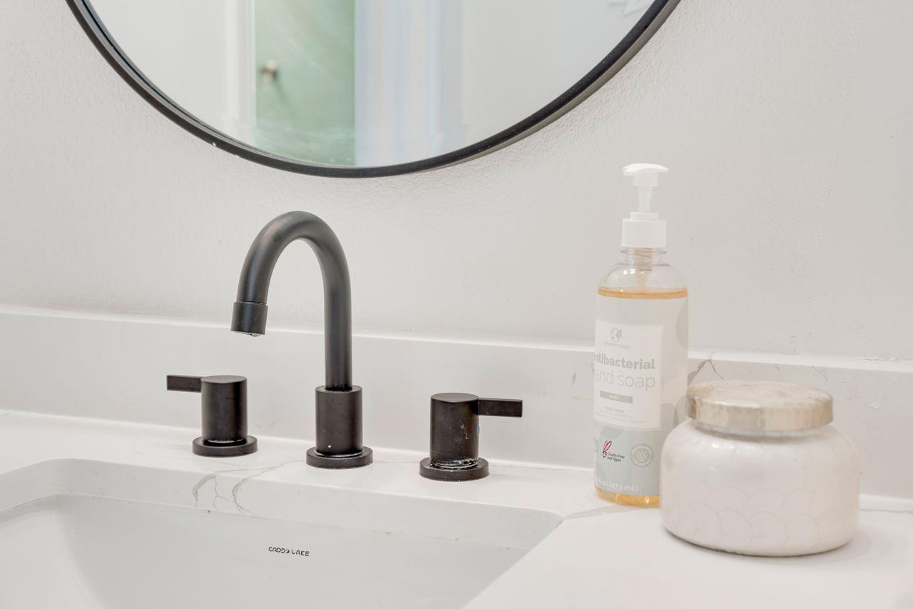 3001 Cedar St # A-205, Austin, TX 78705