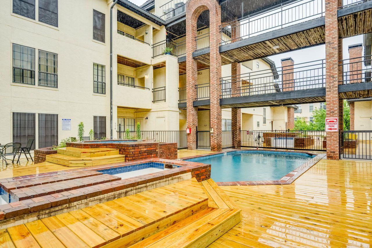 3001 Cedar St # A-205, Austin, TX 78705