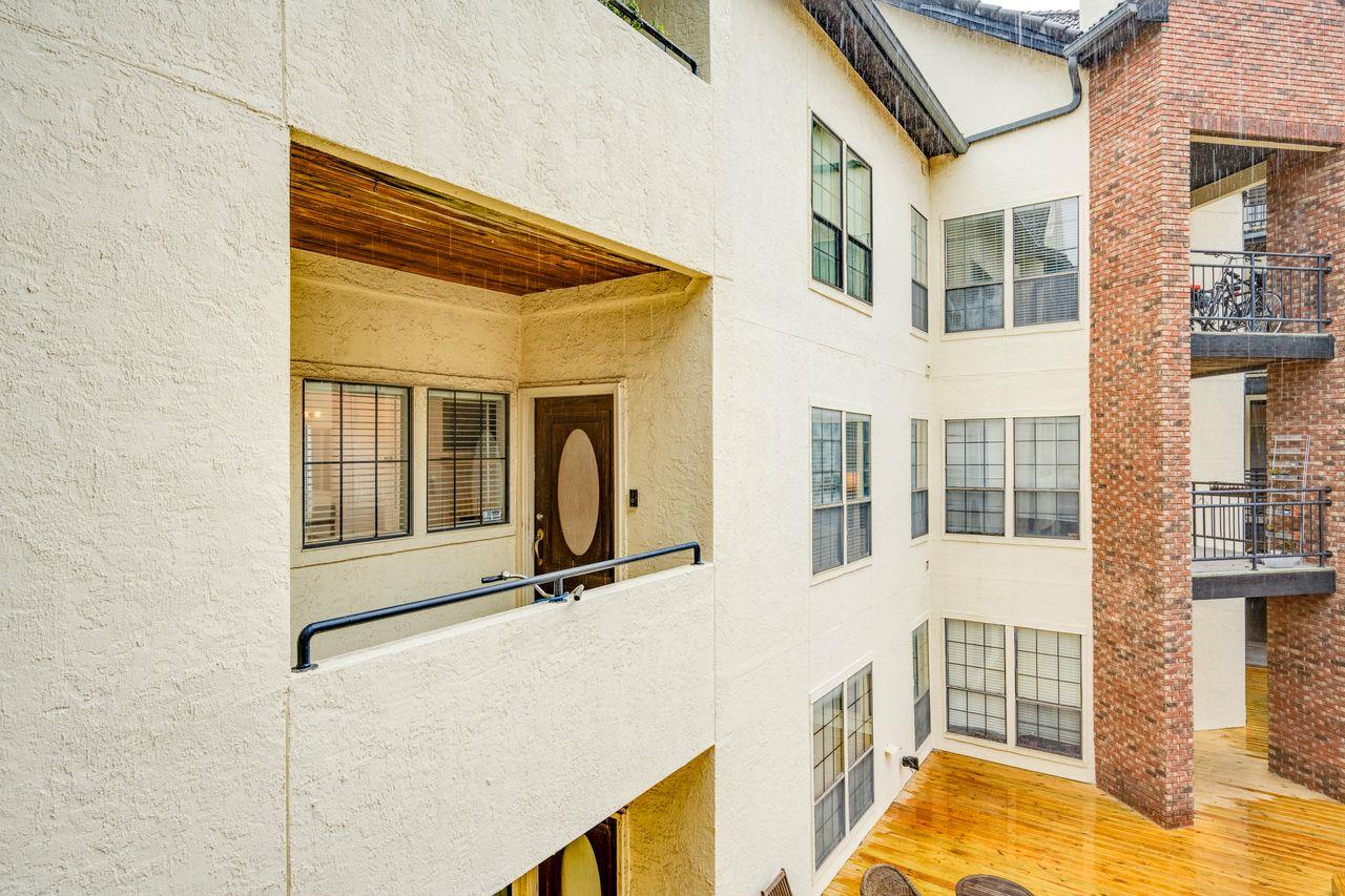 3001 Cedar St # A-205, Austin, TX 78705