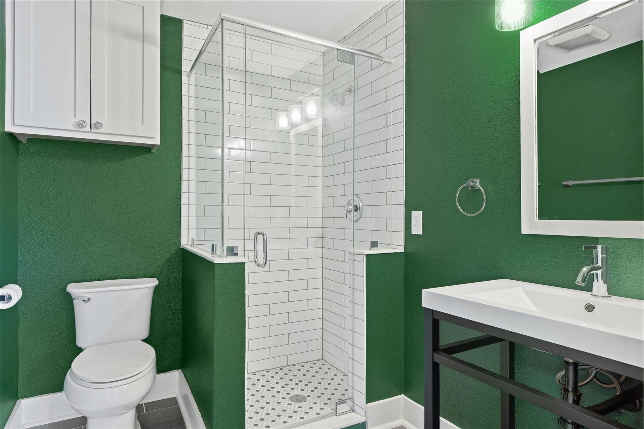 2814 Oak Springs Dr # A, Austin, TX 78702