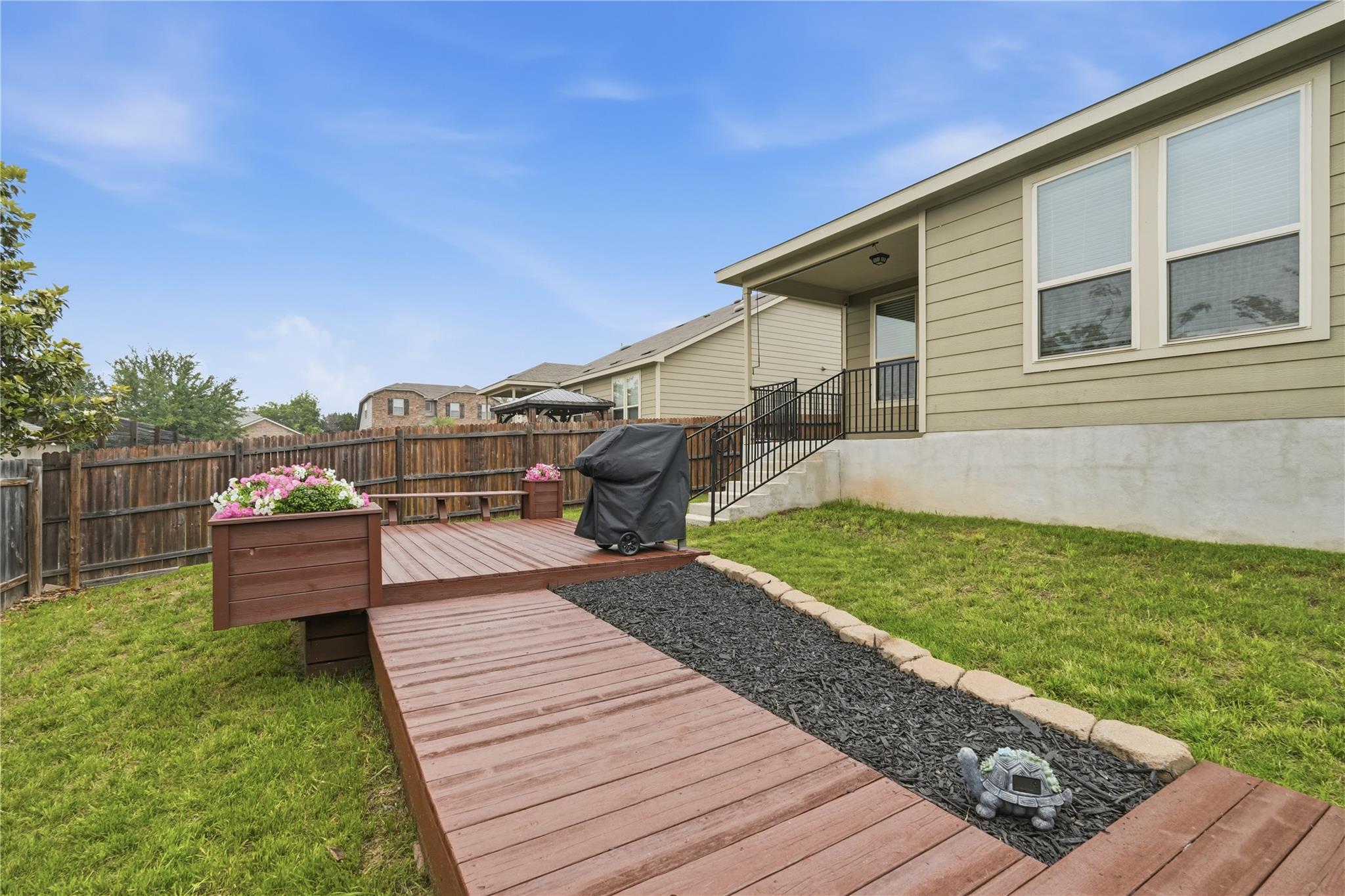 167 Limonite Ln, Liberty Hill, TX 78642