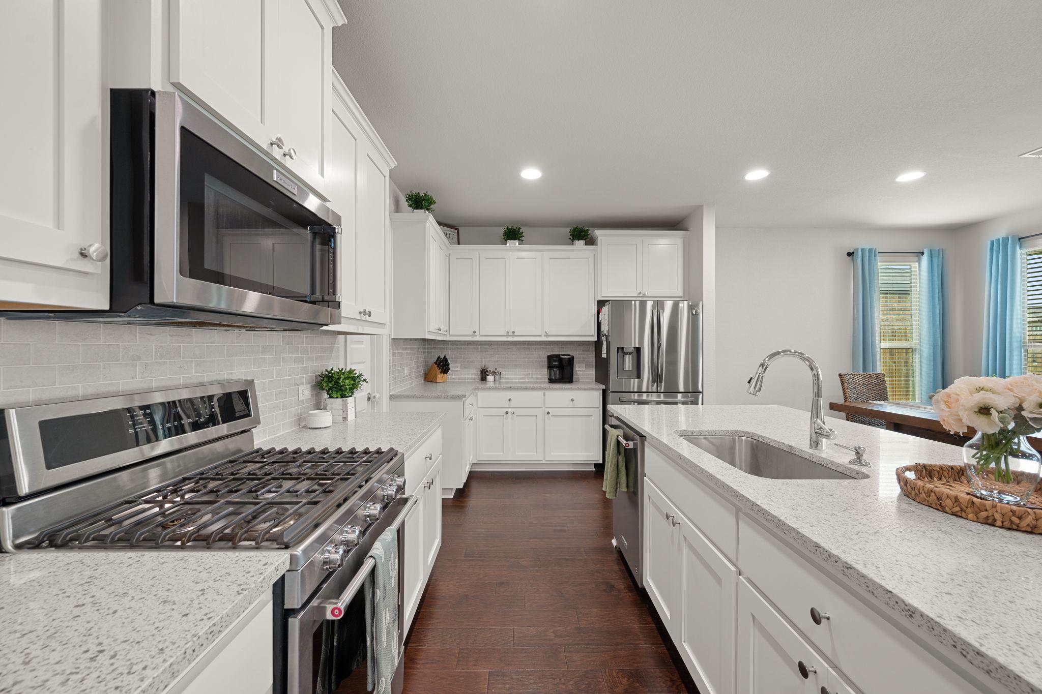 7315 Leonardo Dr, Round Rock, TX 78665