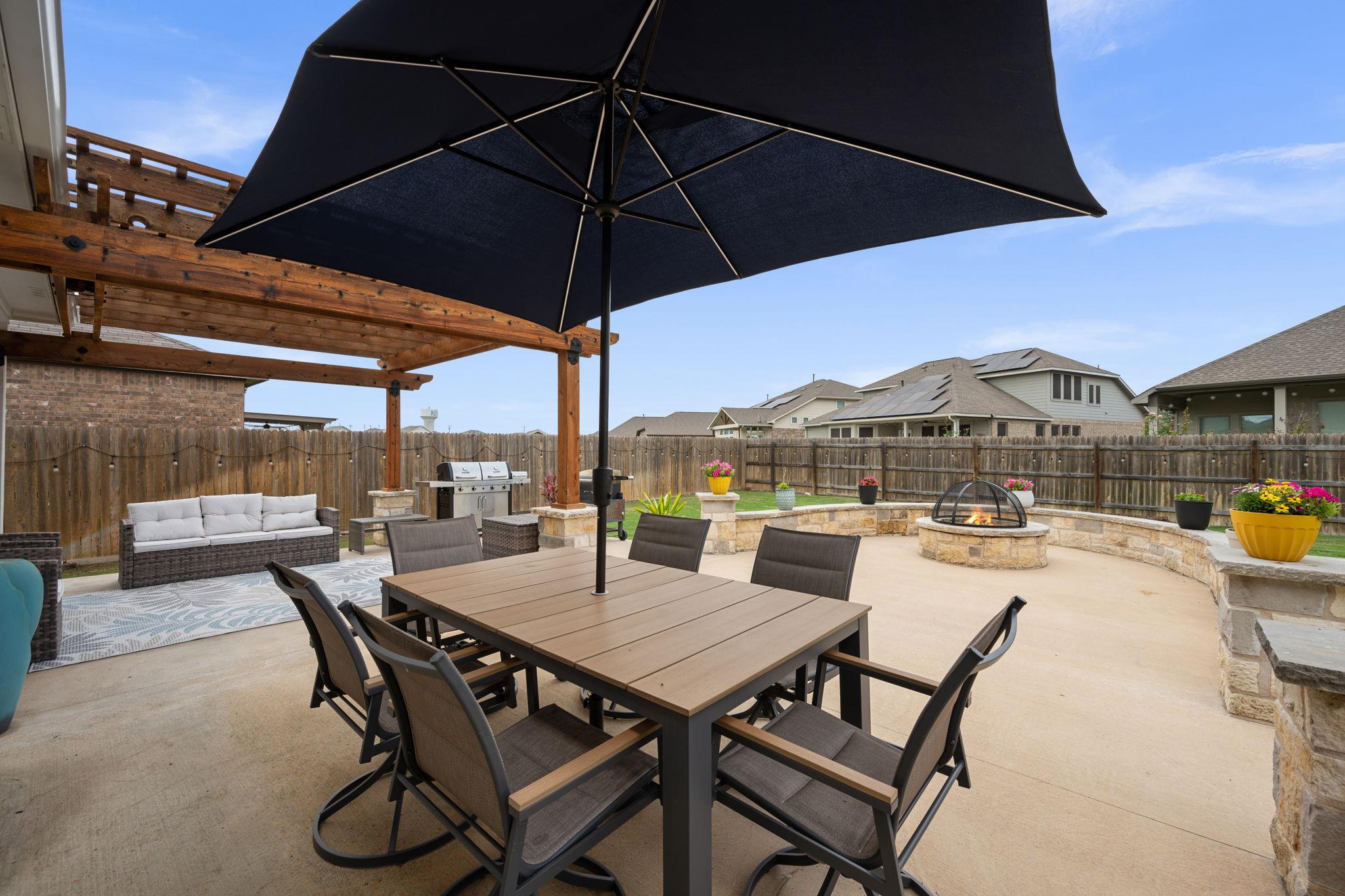 7315 Leonardo Dr, Round Rock, TX 78665