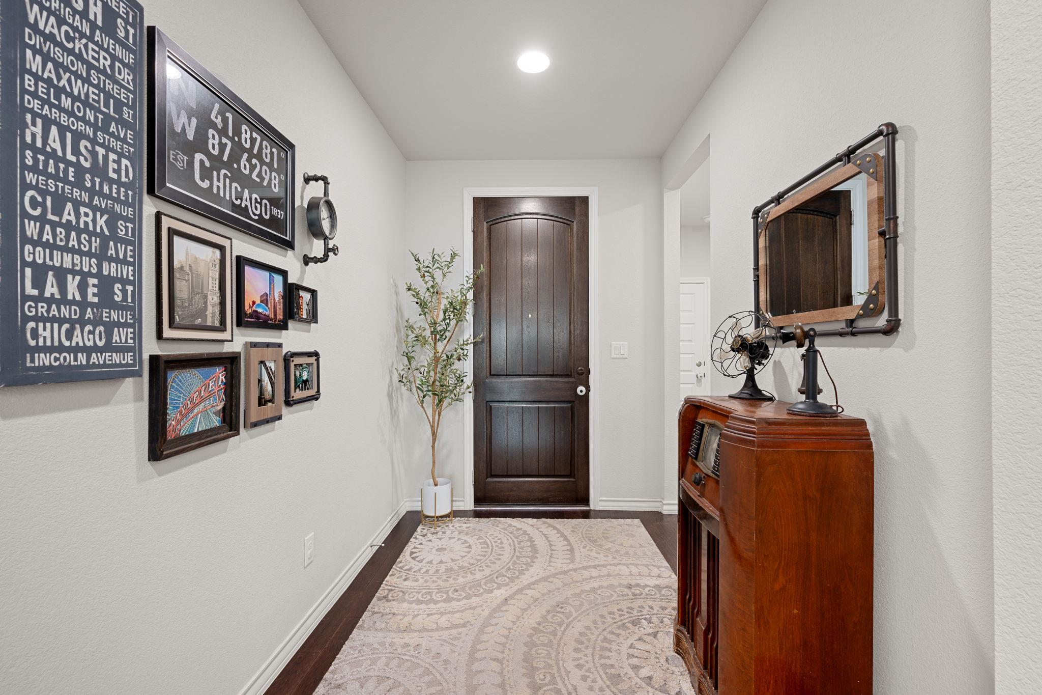 7315 Leonardo Dr, Round Rock, TX 78665