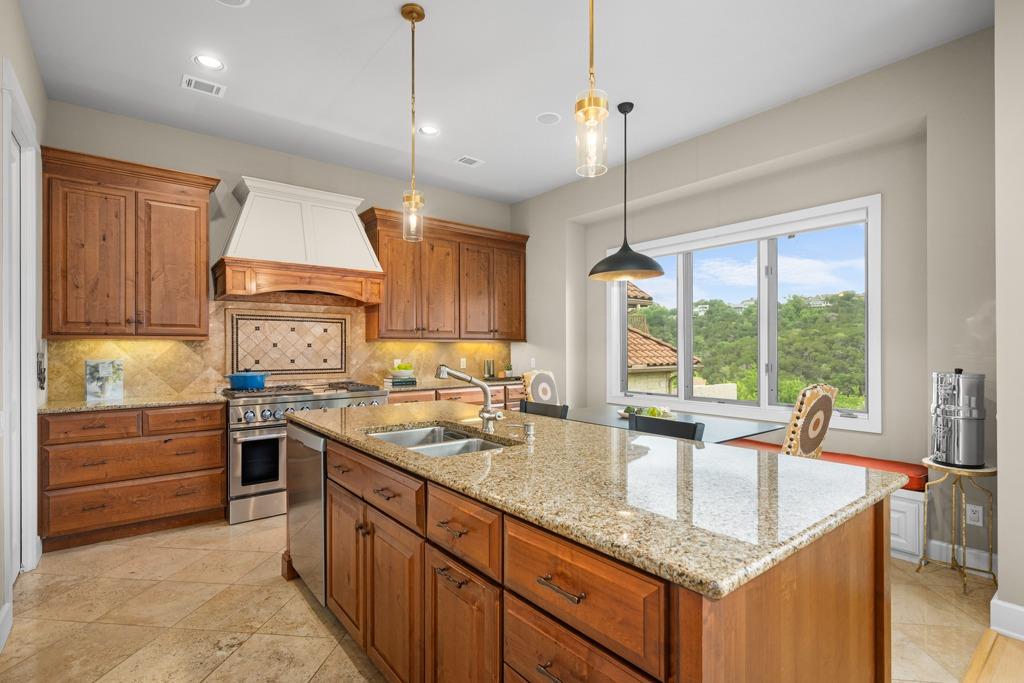 7321 Vista Mountain Dr, Austin, TX 78731