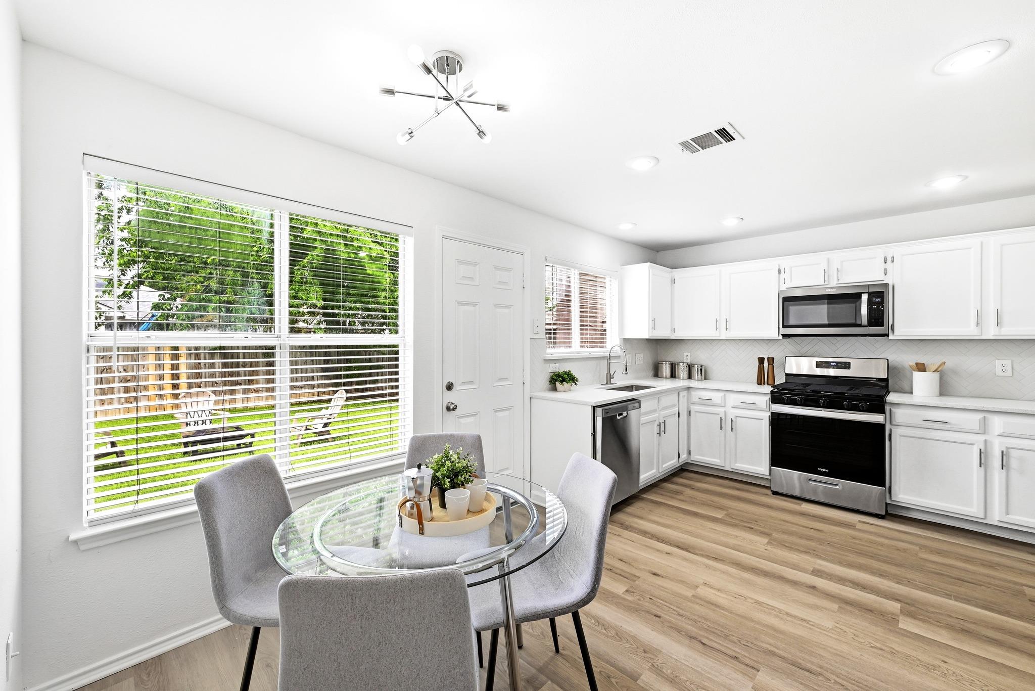 1812 Southwestern Trl, Round Rock, TX 78664