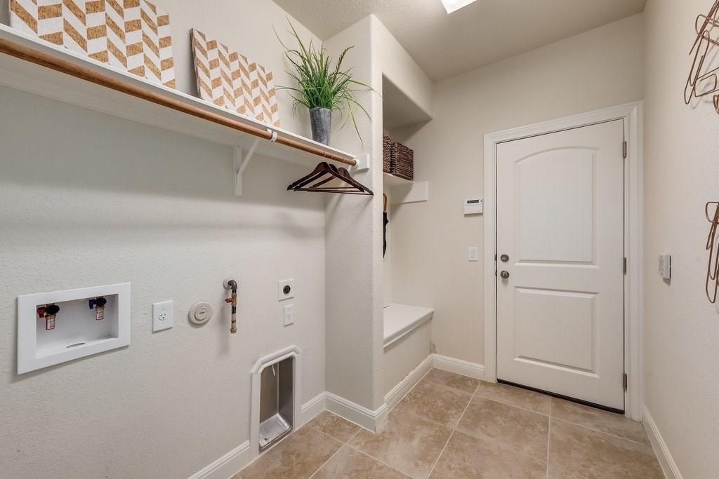 10825 BALLARD Path, Austin, TX 78717