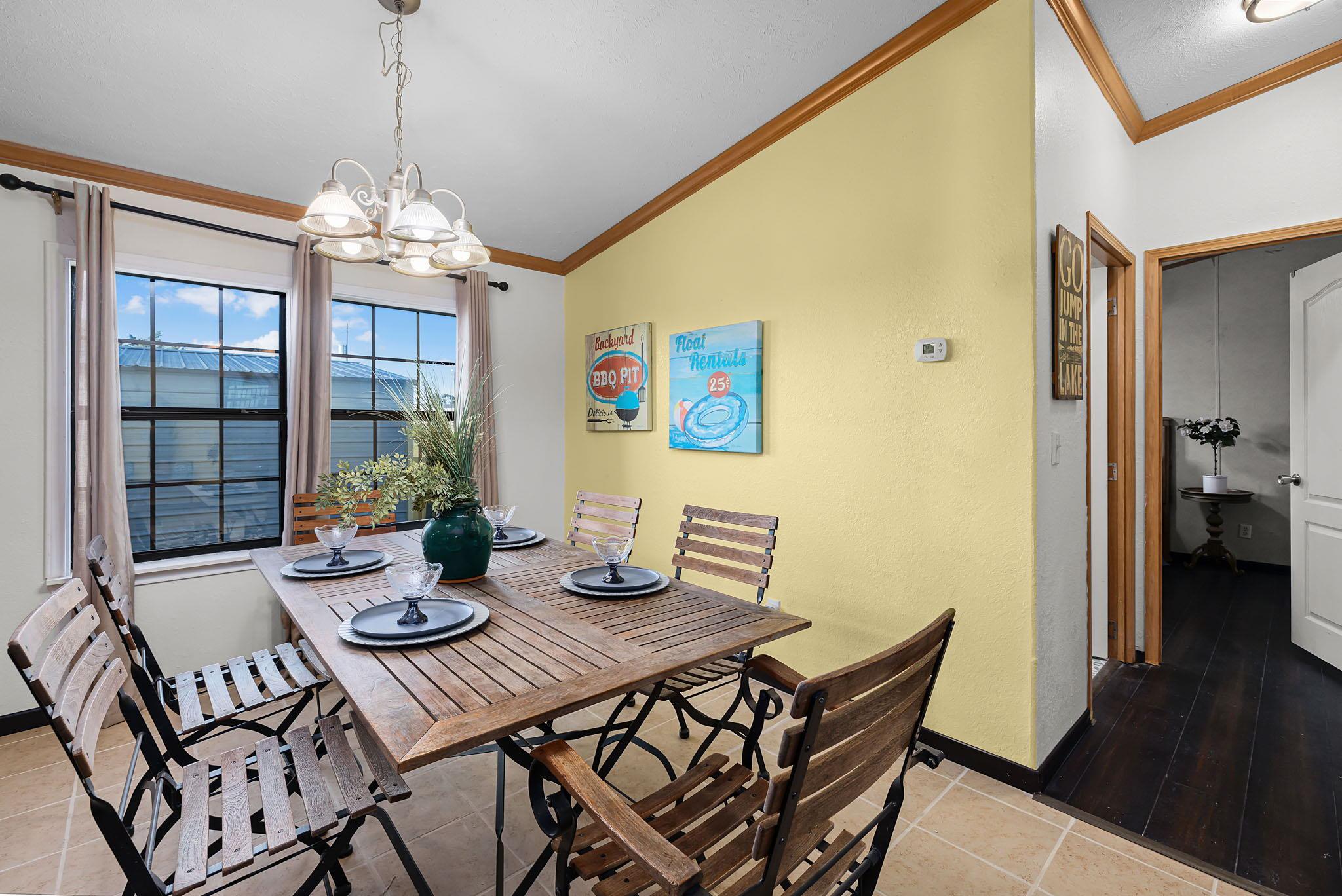 1761 Lcr 822, Groesbeck, TX 76642