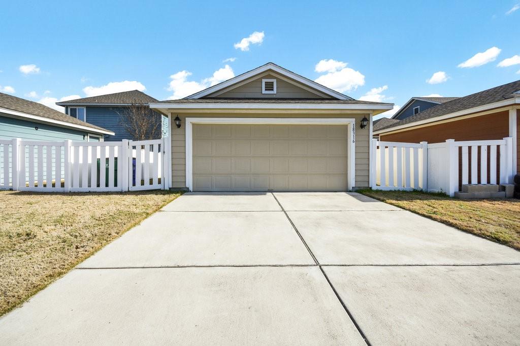 18316 Mammoth Cave Blvd, Pflugerville, TX 78660