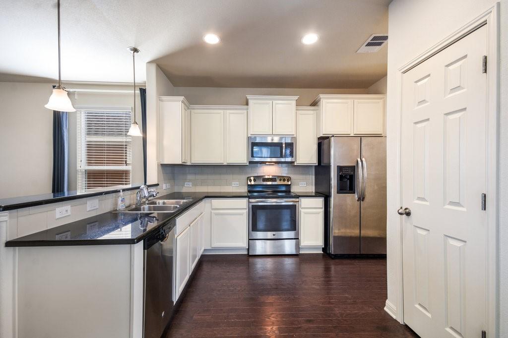 18316 Mammoth Cave Blvd, Pflugerville, TX 78660