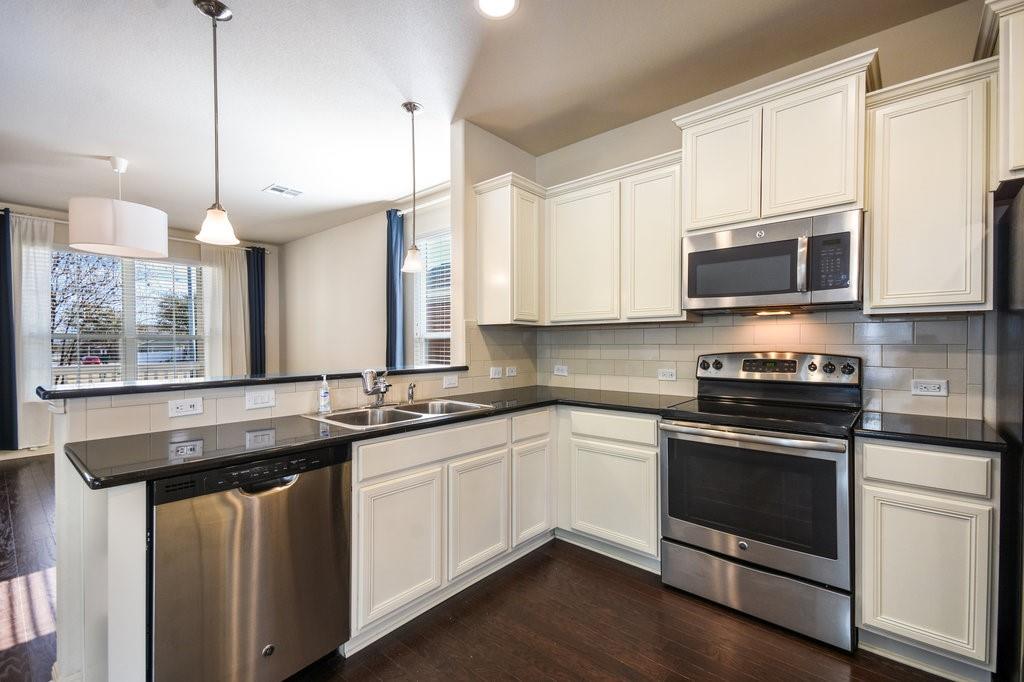 18316 Mammoth Cave Blvd, Pflugerville, TX 78660