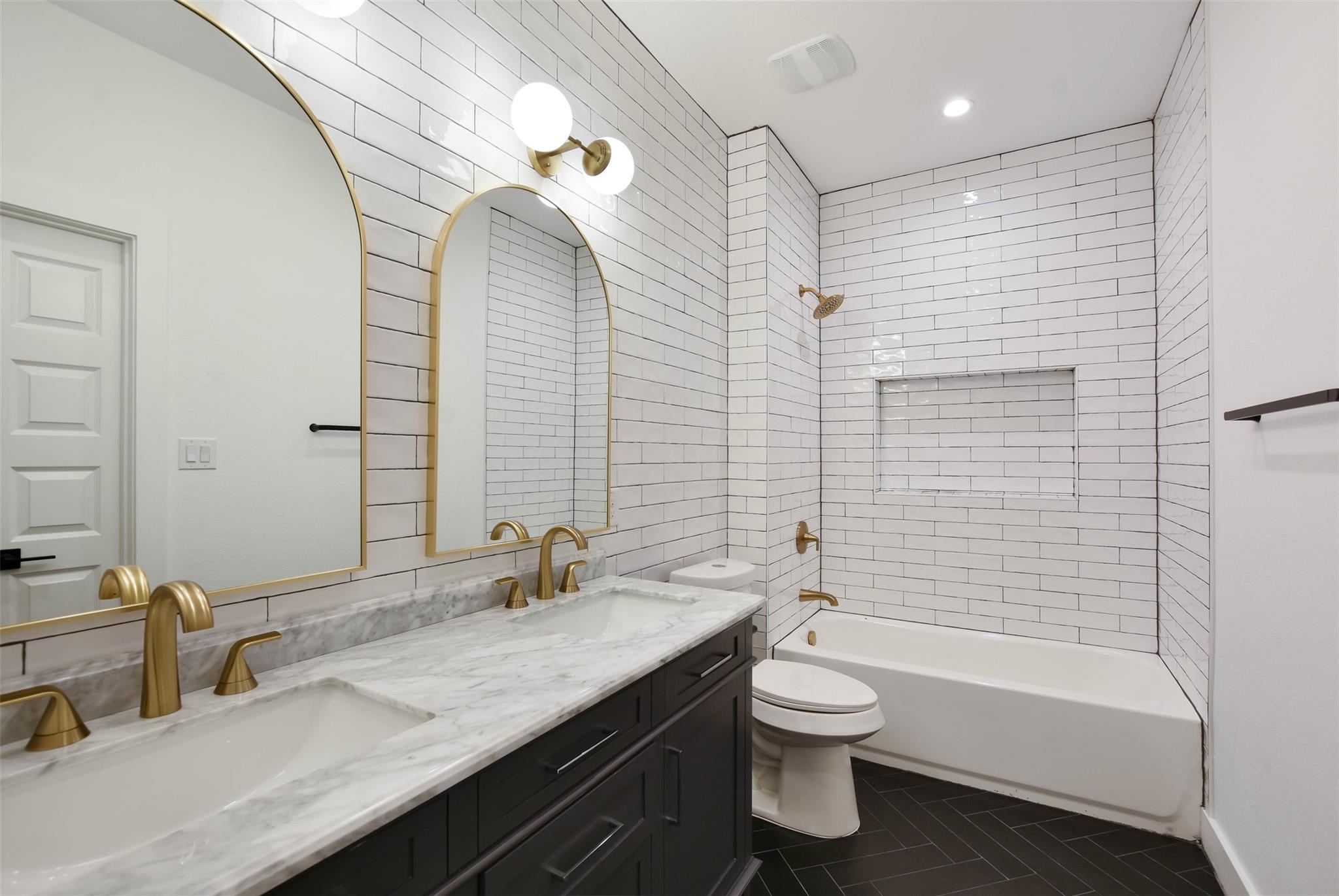 10918 Ridgeway St, Leander, TX 78645