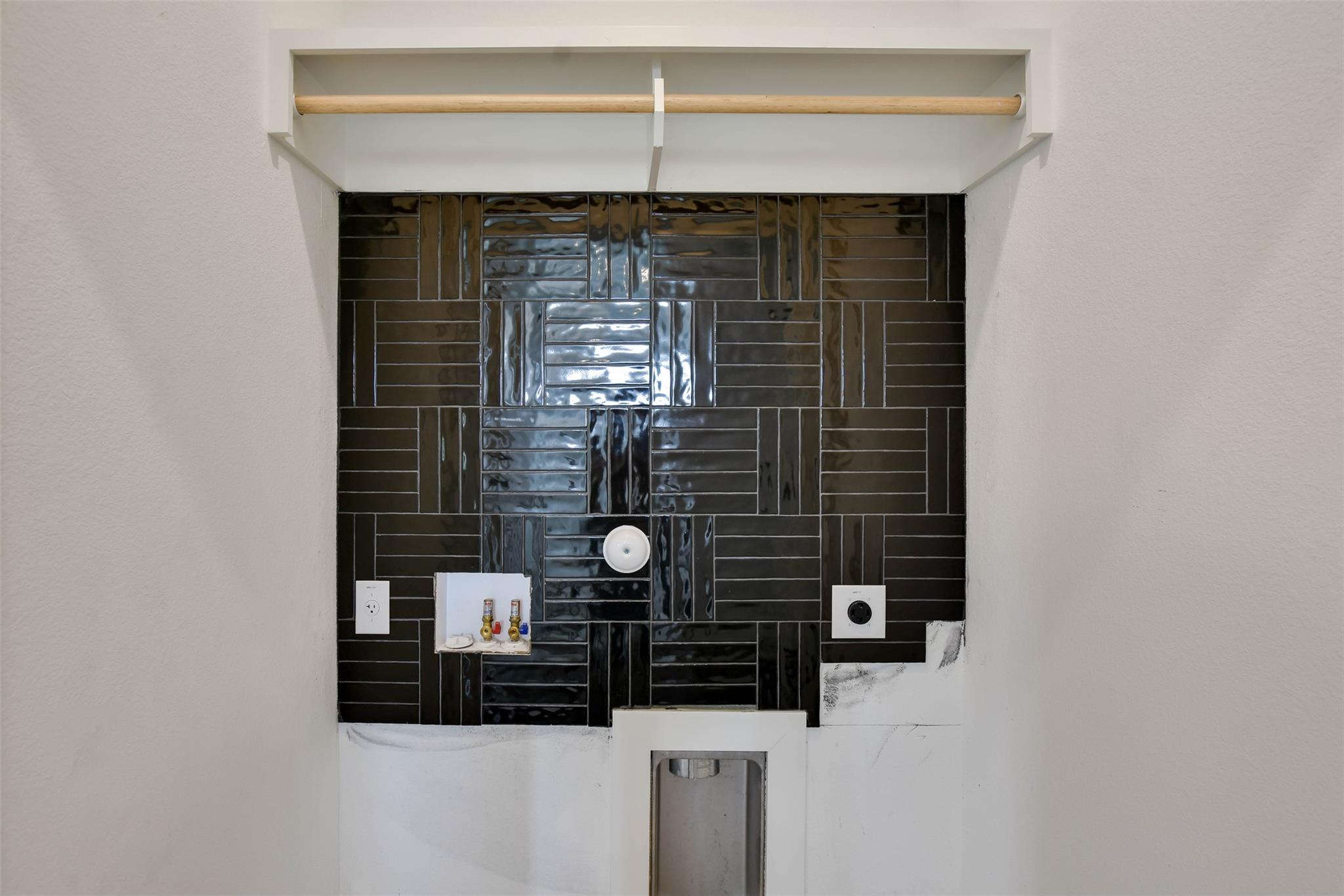 10918 Ridgeway St, Leander, TX 78645