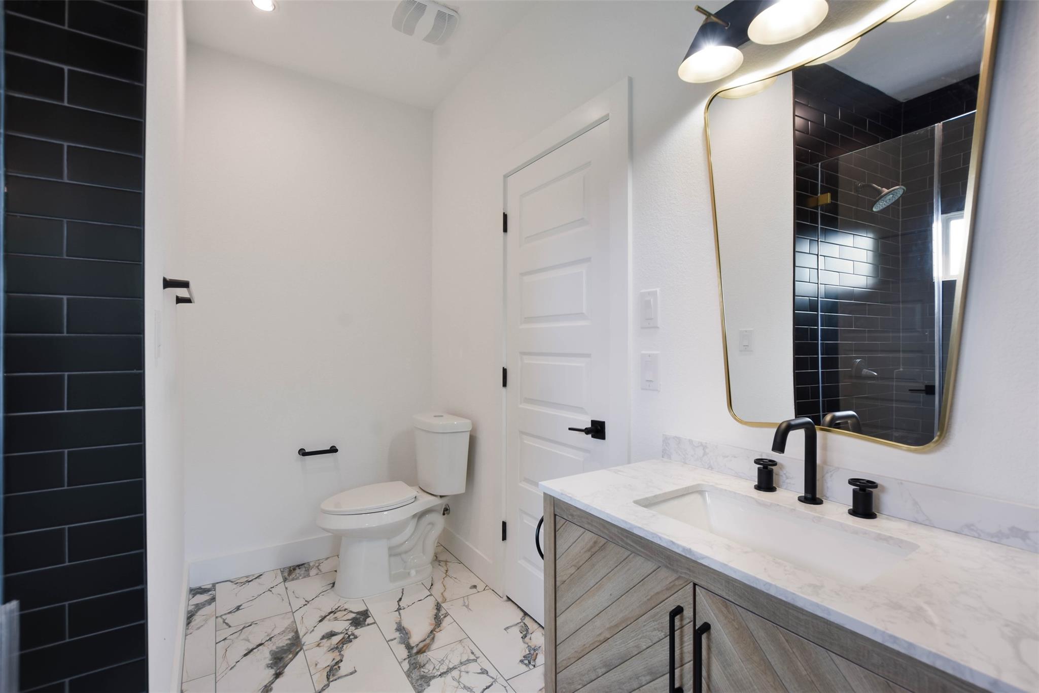 10918 Ridgeway St, Leander, TX 78645