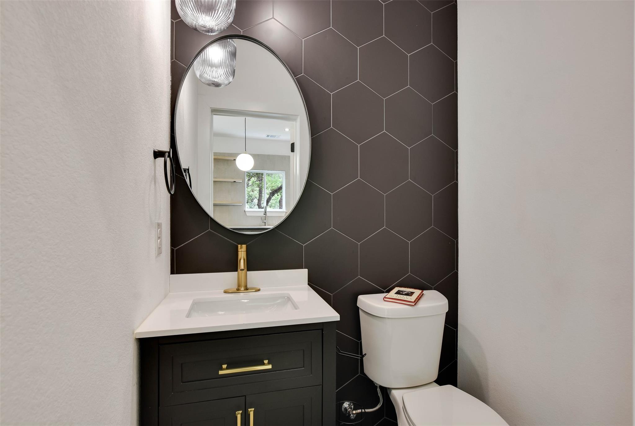 10918 Ridgeway St, Leander, TX 78645