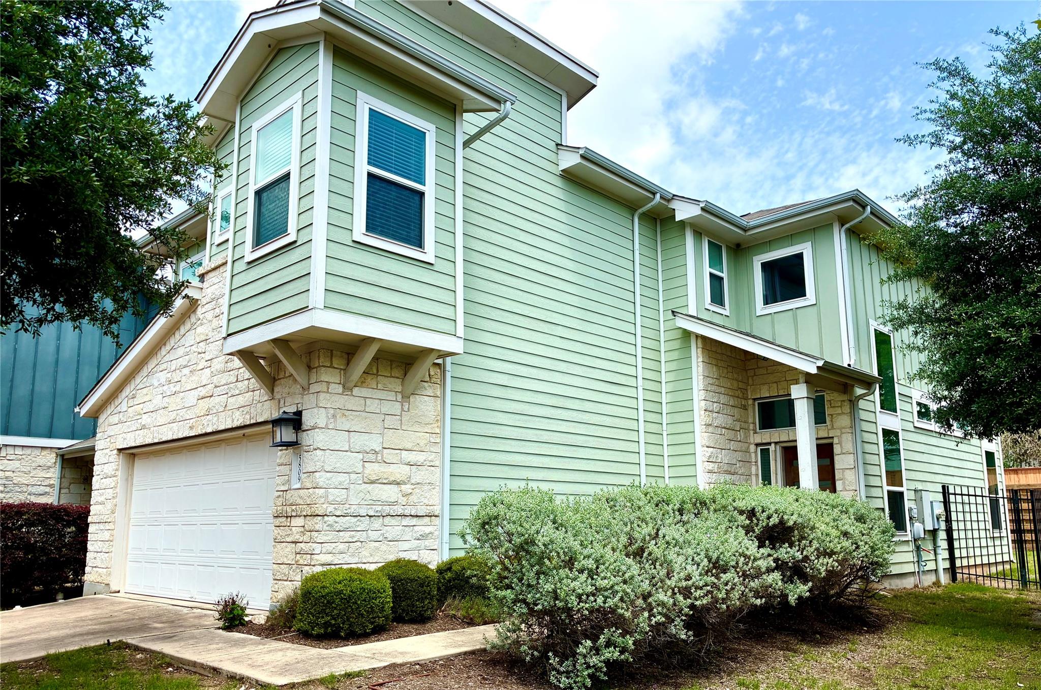 5809 SWAYDEN Ln, Austin, TX 78745