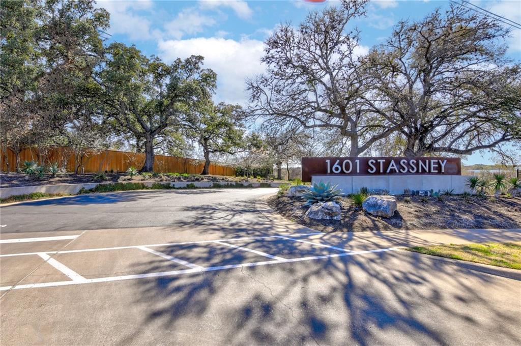 5809 SWAYDEN Ln, Austin, TX 78745