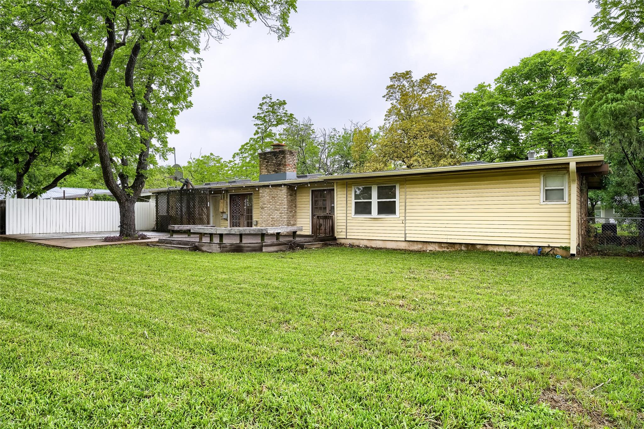 2703 Addison Ave, Austin, TX 78757