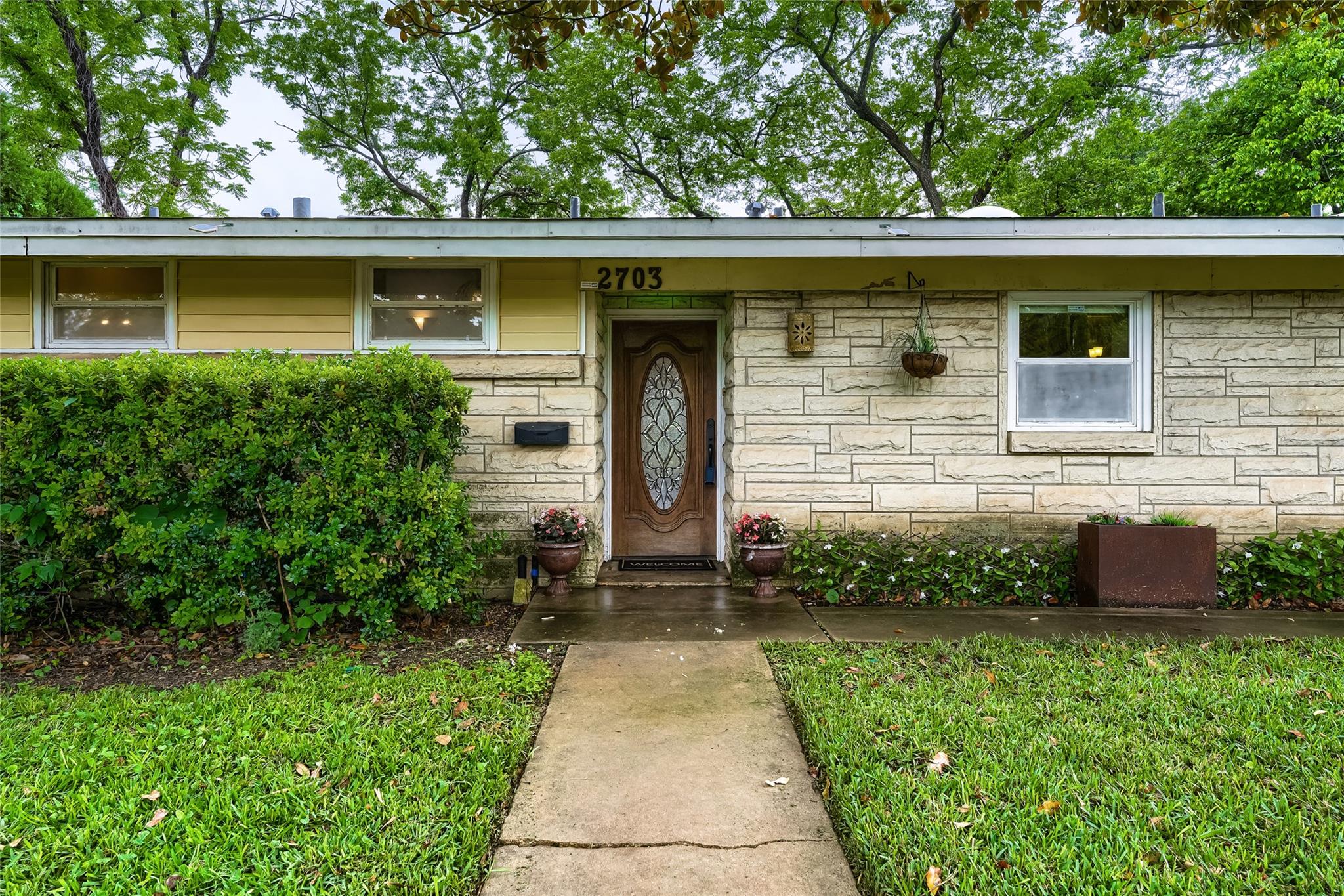 2703 Addison Ave, Austin, TX 78757