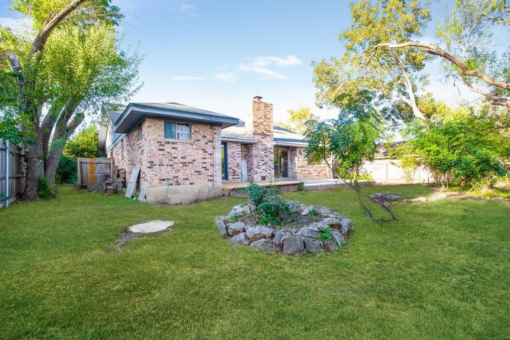 9427 Braeburn Gln, Austin, TX 78729