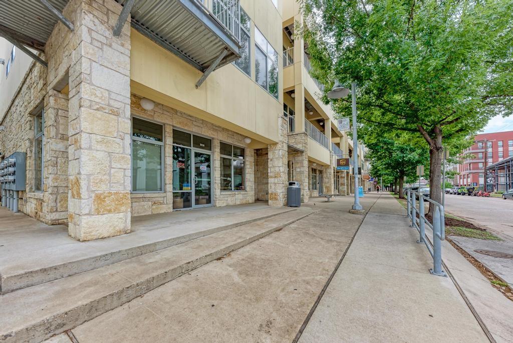 2401 E 6th St # 3046, Austin, TX 78702