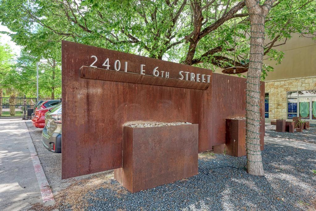 2401 E 6th St # 3046, Austin, TX 78702