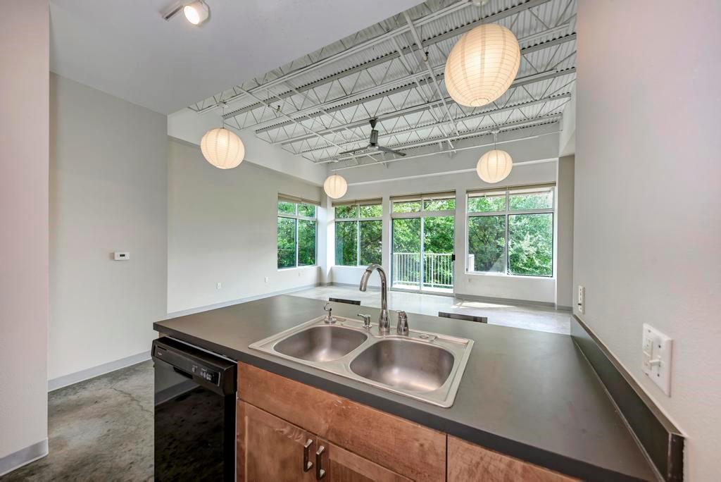 2401 E 6th St # 3046, Austin, TX 78702