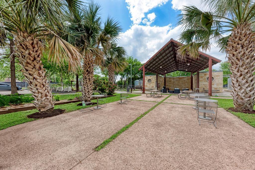 2401 E 6th St # 3046, Austin, TX 78702