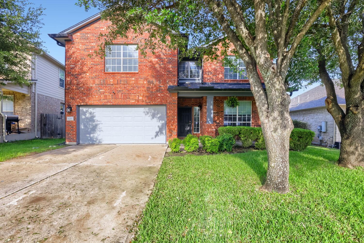 8215 Menlo Park Pl, Round Rock, TX 78681