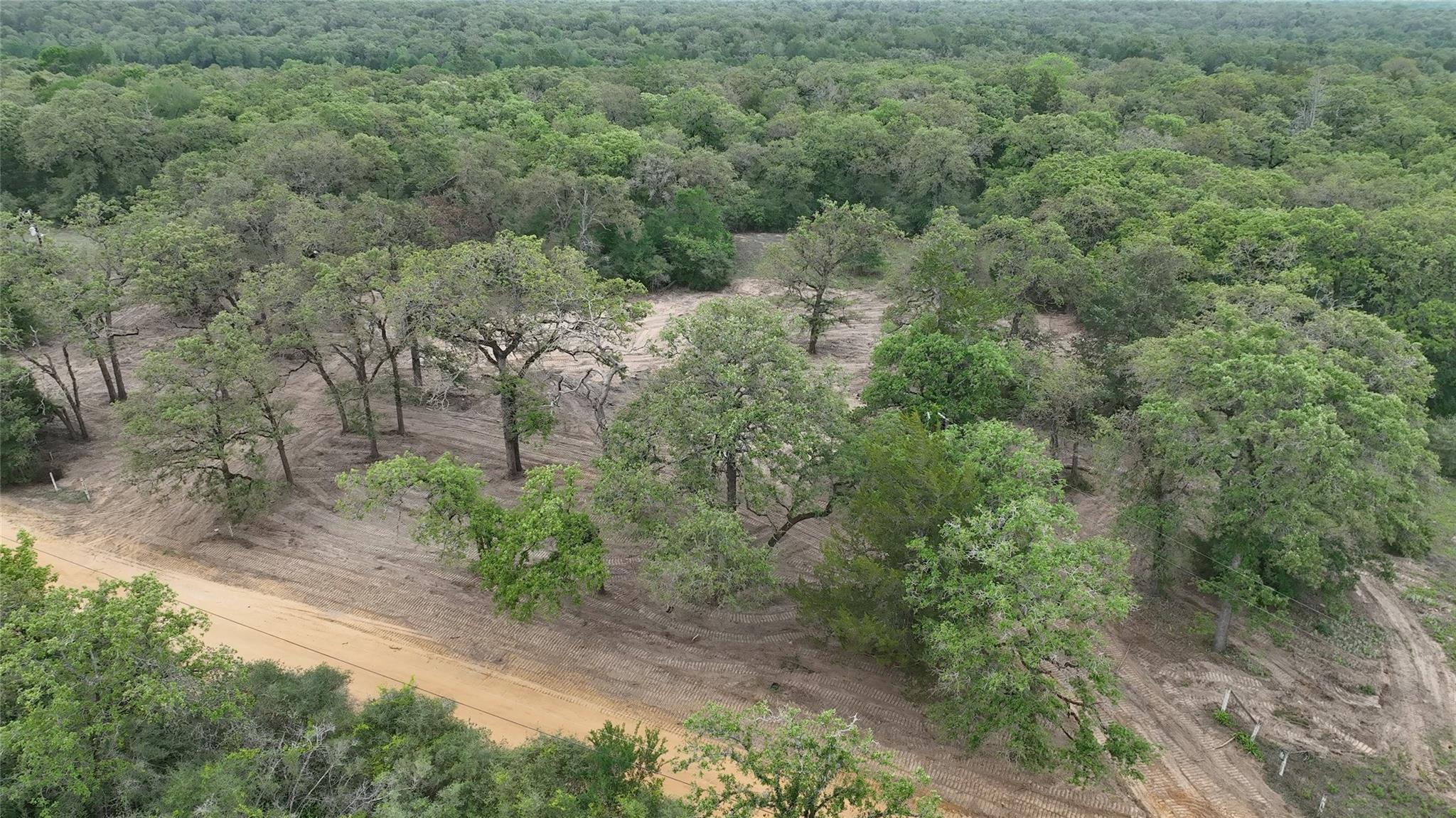 330 Sundown Rd, Caldwell, TX 77836