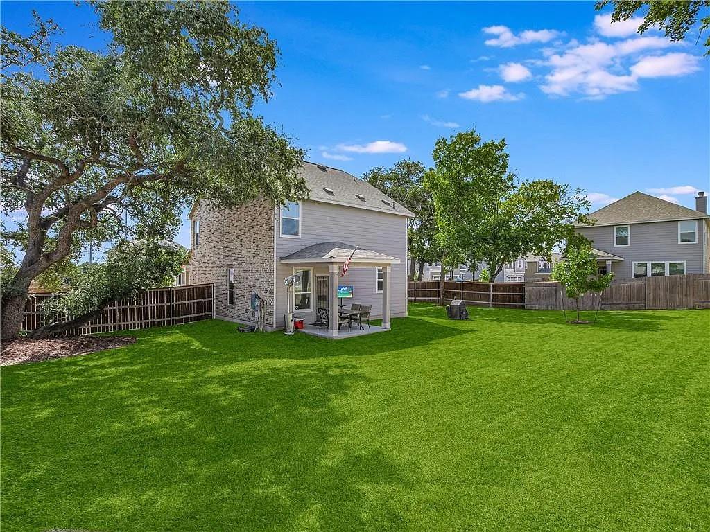 808 Sand Hill Branch Dr, Austin, TX 78748