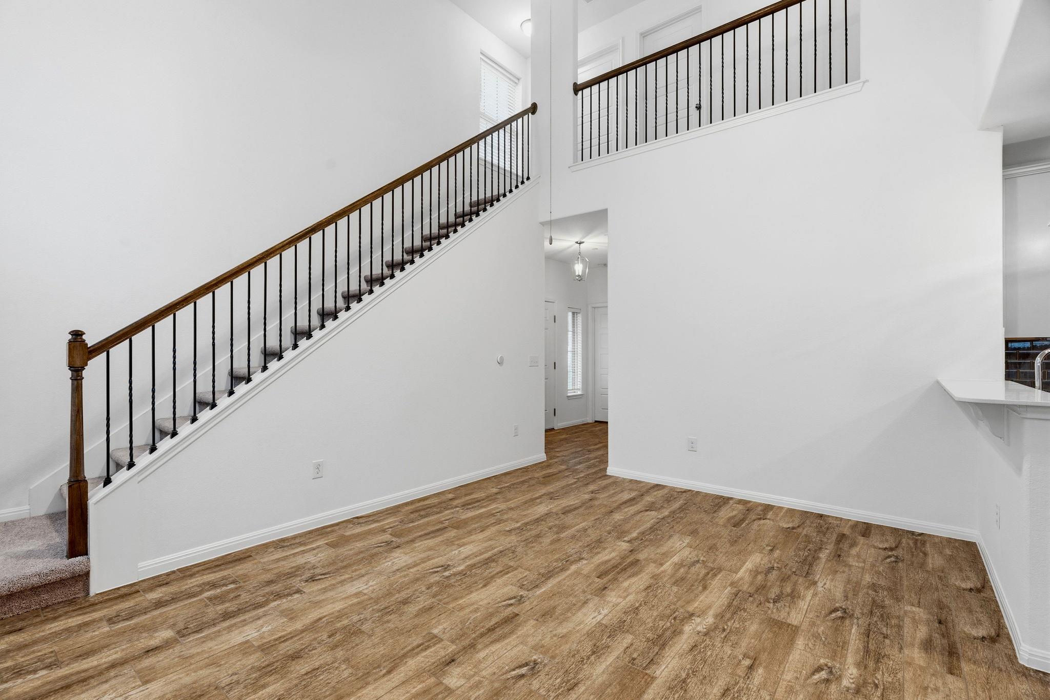 11807 Frenchie Ln # 1404, Austin, TX 78748