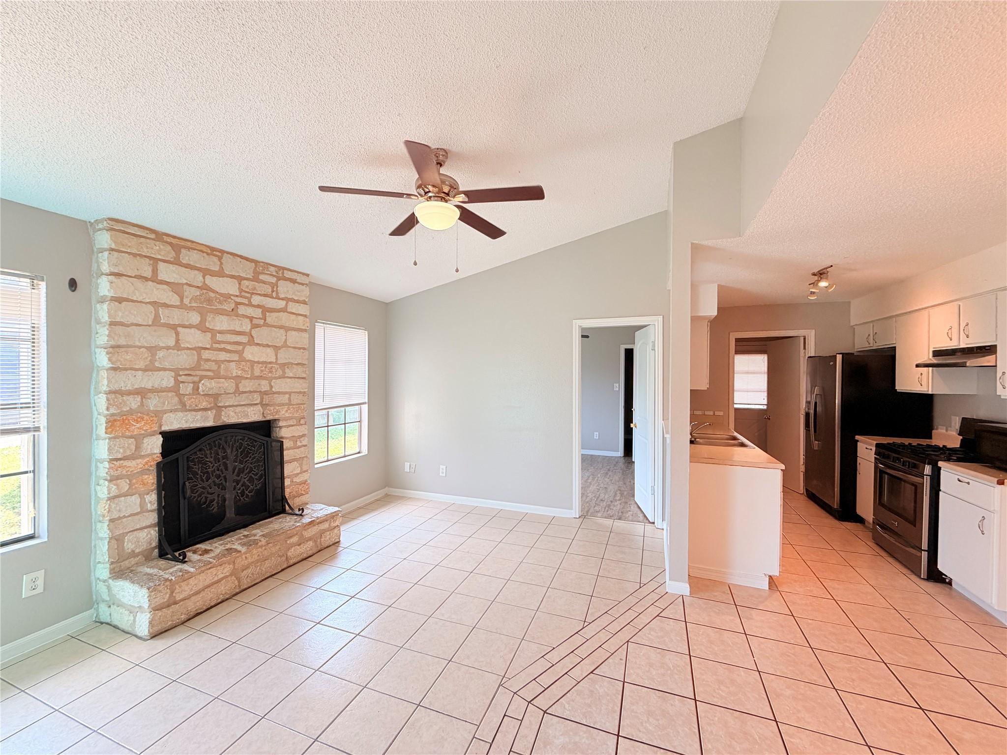 14200 Sussman Ct # A, Austin, TX 78728