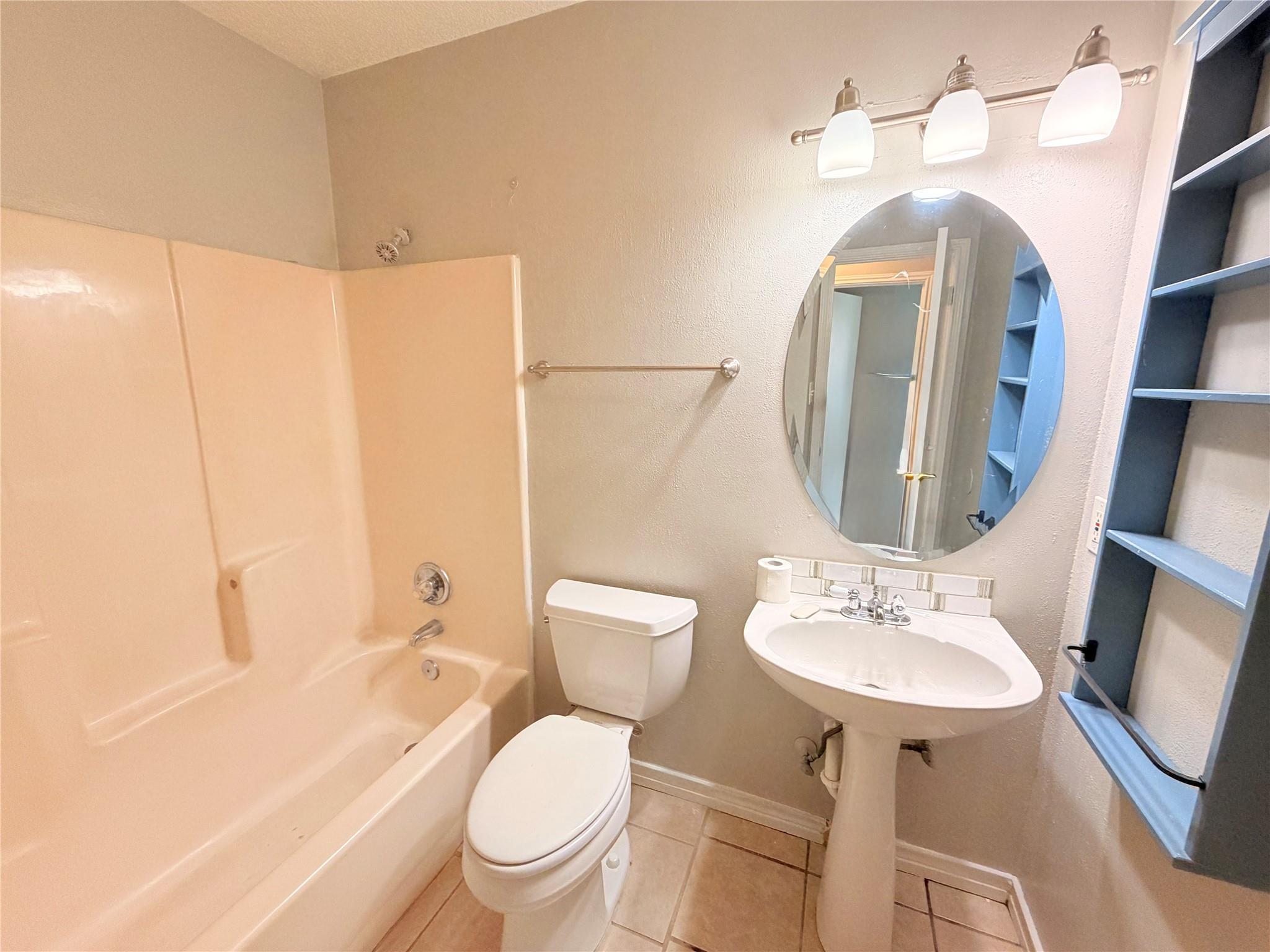 14200 Sussman Ct # A, Austin, TX 78728