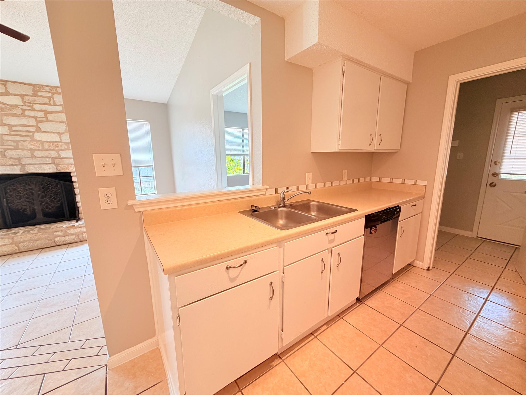 14200 Sussman Ct # A, Austin, TX 78728
