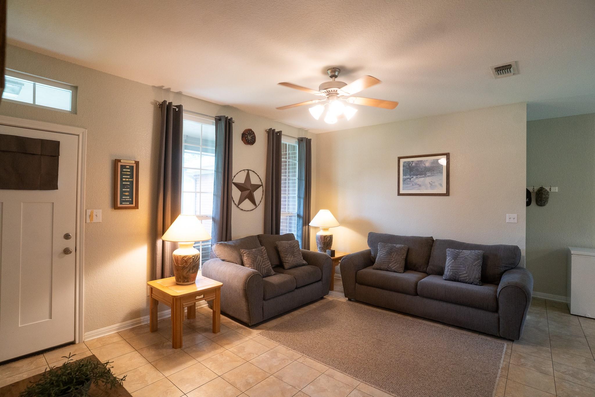 3209 Crystal Cir, Taylor, TX 76574