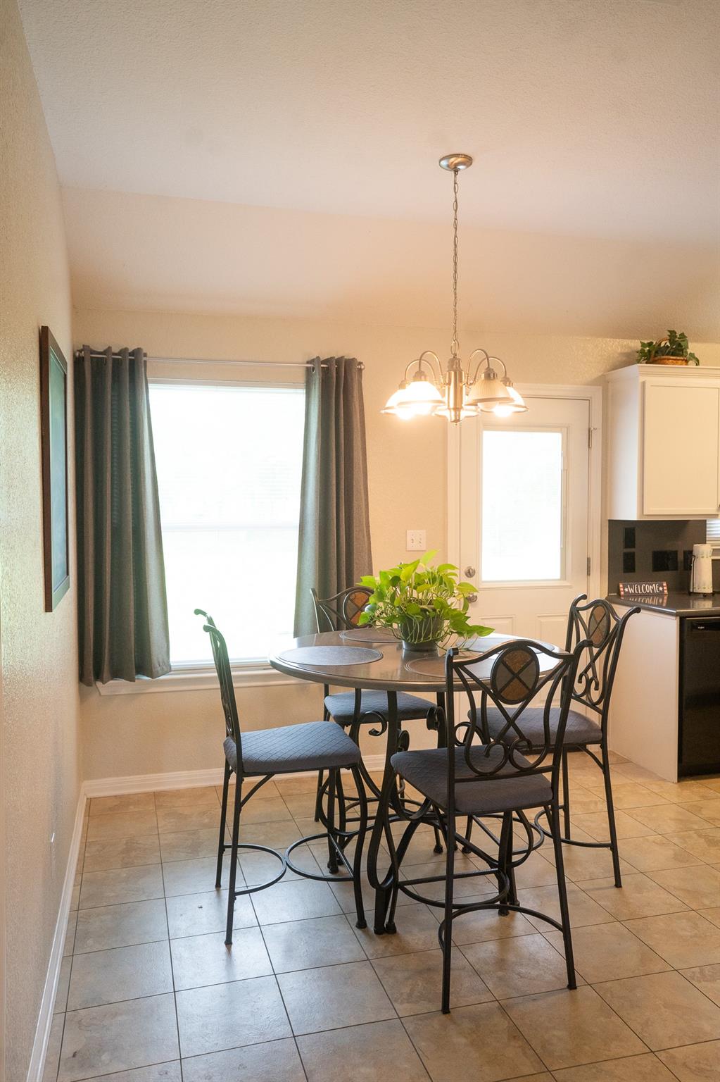 3209 Crystal Cir, Taylor, TX 76574