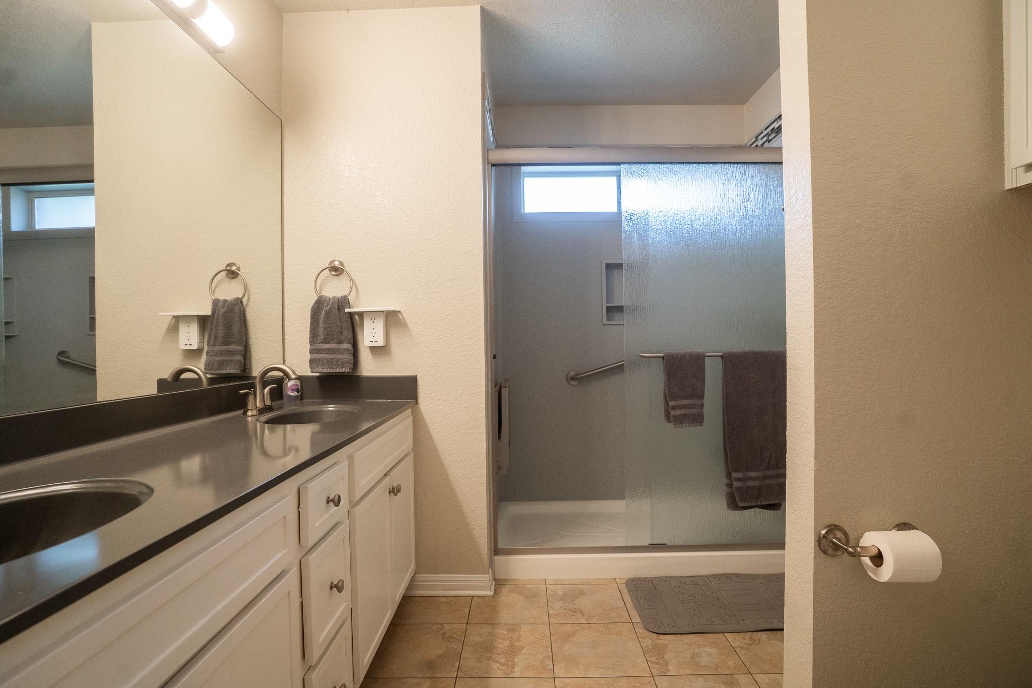 3209 Crystal Cir, Taylor, TX 76574